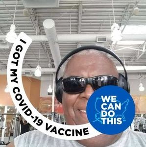 Meet your Posher, Jonathan